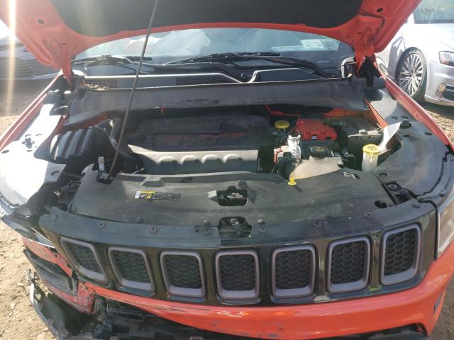 Photo 6 VIN: 3C4NJDDB7KT786262 - JEEP COMPASS 