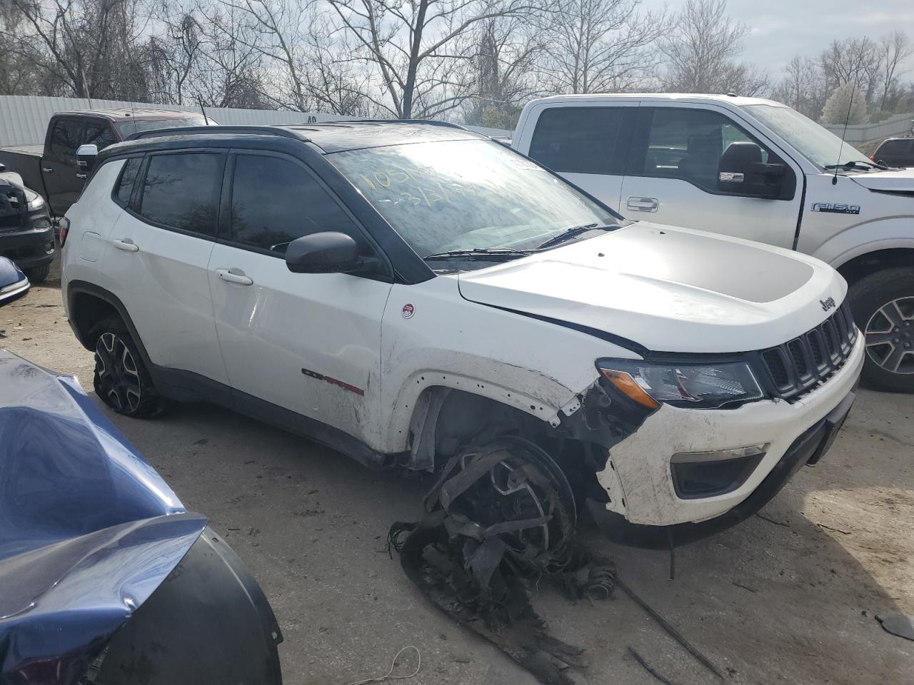 Photo 3 VIN: 3C4NJDDB7MT550309 - JEEP COMPASS 