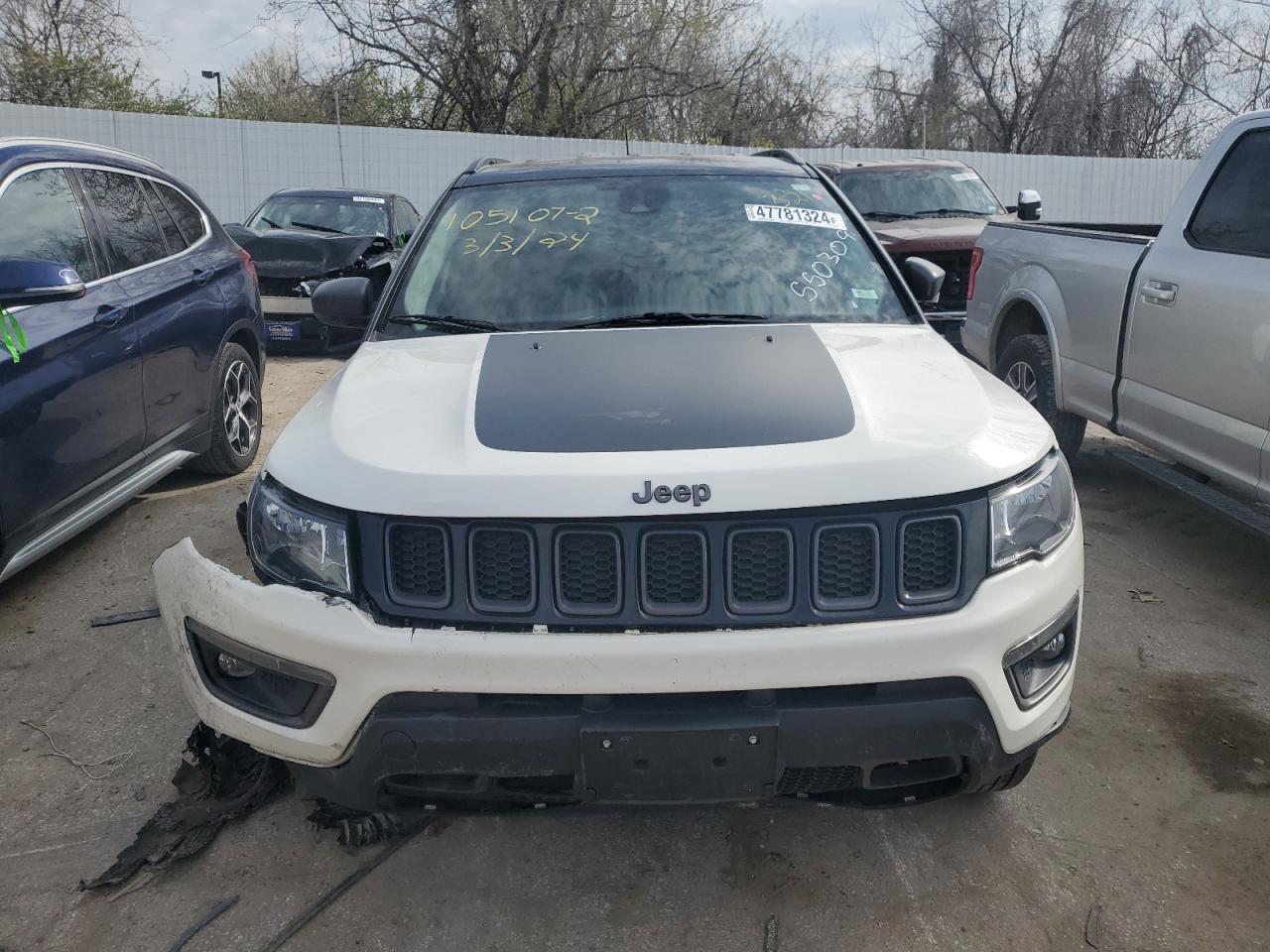 Photo 4 VIN: 3C4NJDDB7MT550309 - JEEP COMPASS 