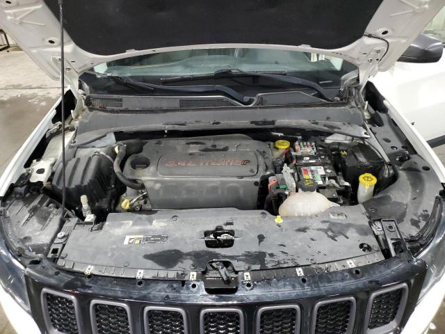 Photo 11 VIN: 3C4NJDDB8HT616677 - JEEP COMPASS TR 