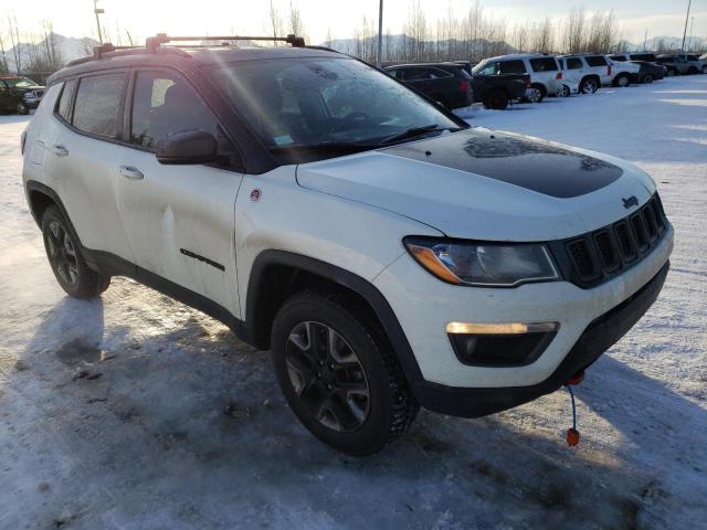 Photo 3 VIN: 3C4NJDDB8JT201929 - JEEP COMPASS 