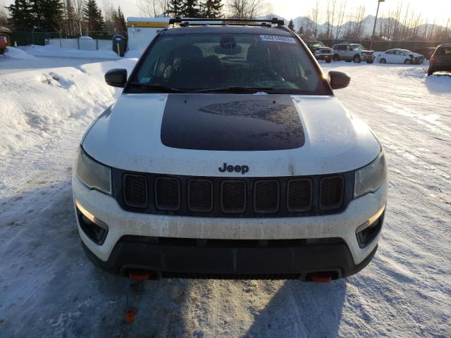 Photo 4 VIN: 3C4NJDDB8JT201929 - JEEP COMPASS 