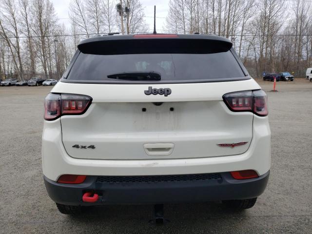 Photo 5 VIN: 3C4NJDDB8JT201929 - JEEP COMPASS 