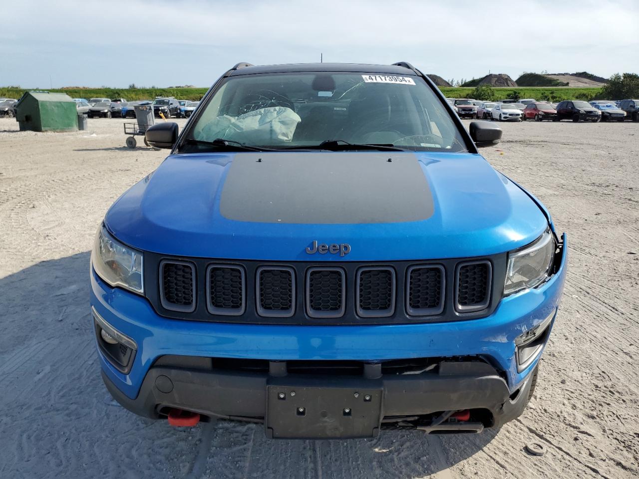 Photo 4 VIN: 3C4NJDDB8JT223154 - JEEP COMPASS 