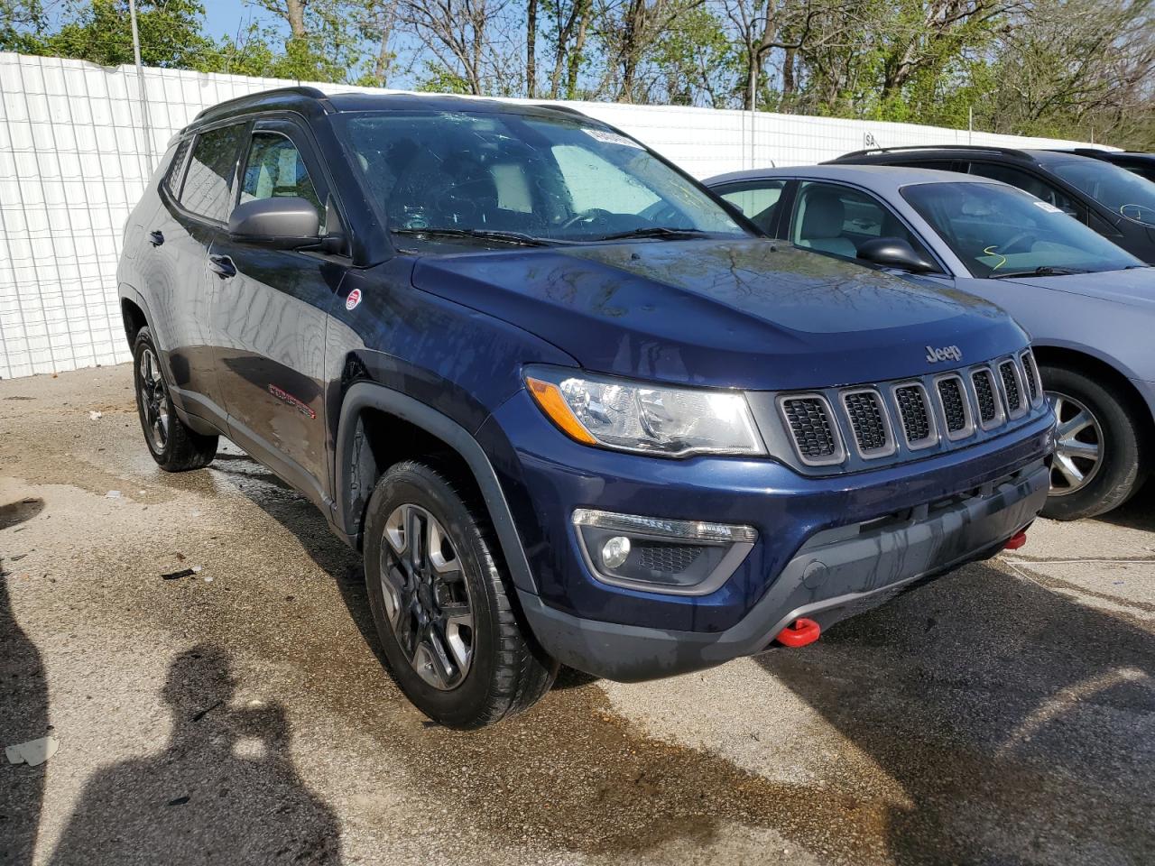 Photo 3 VIN: 3C4NJDDB8JT238737 - JEEP COMPASS 