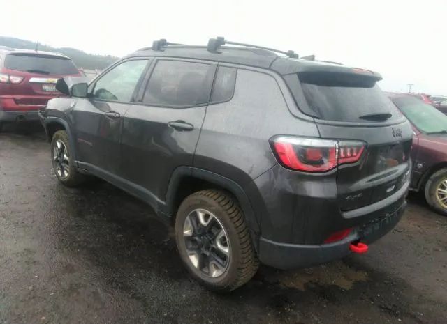 Photo 2 VIN: 3C4NJDDB8JT451493 - JEEP COMPASS 