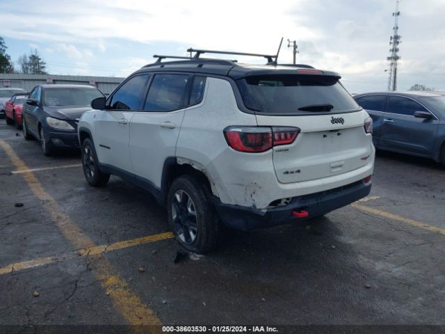 Photo 2 VIN: 3C4NJDDB8JT464440 - JEEP COMPASS 