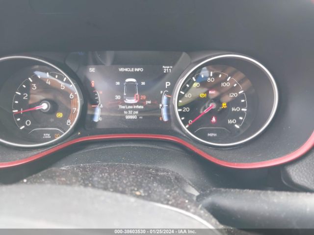 Photo 6 VIN: 3C4NJDDB8JT464440 - JEEP COMPASS 