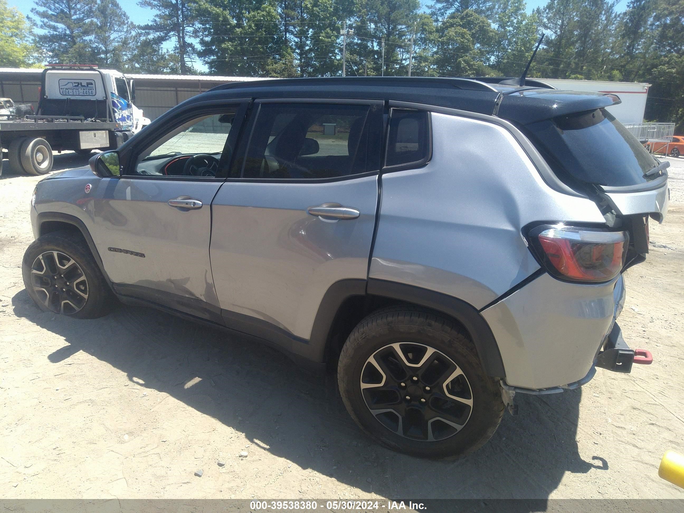 Photo 2 VIN: 3C4NJDDB8KT620106 - JEEP COMPASS 