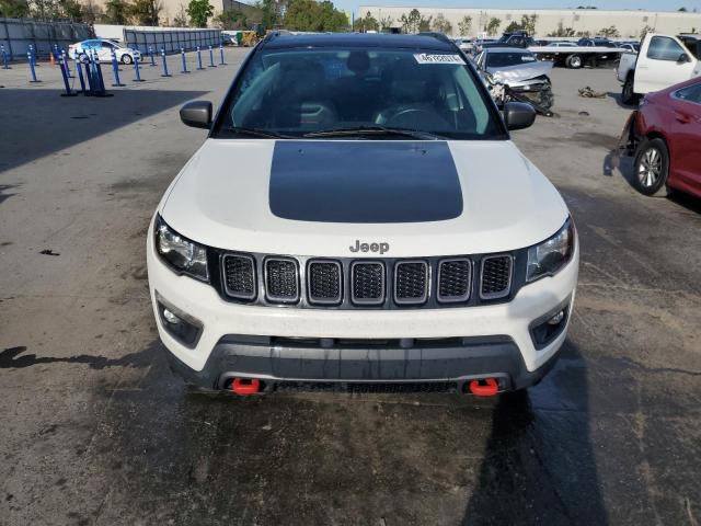 Photo 4 VIN: 3C4NJDDB8KT627461 - JEEP COMPASS 