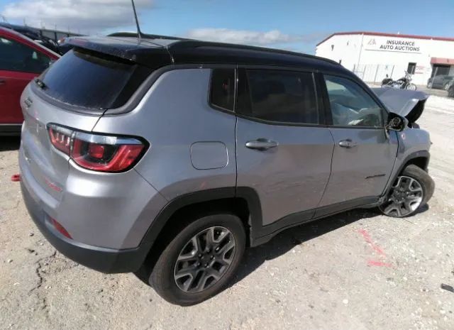 Photo 3 VIN: 3C4NJDDB8KT740083 - JEEP COMPASS 