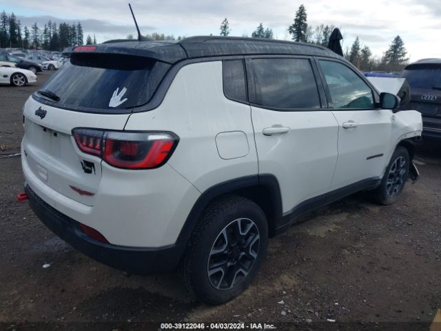 Photo 3 VIN: 3C4NJDDB8KT790501 - JEEP COMPASS 