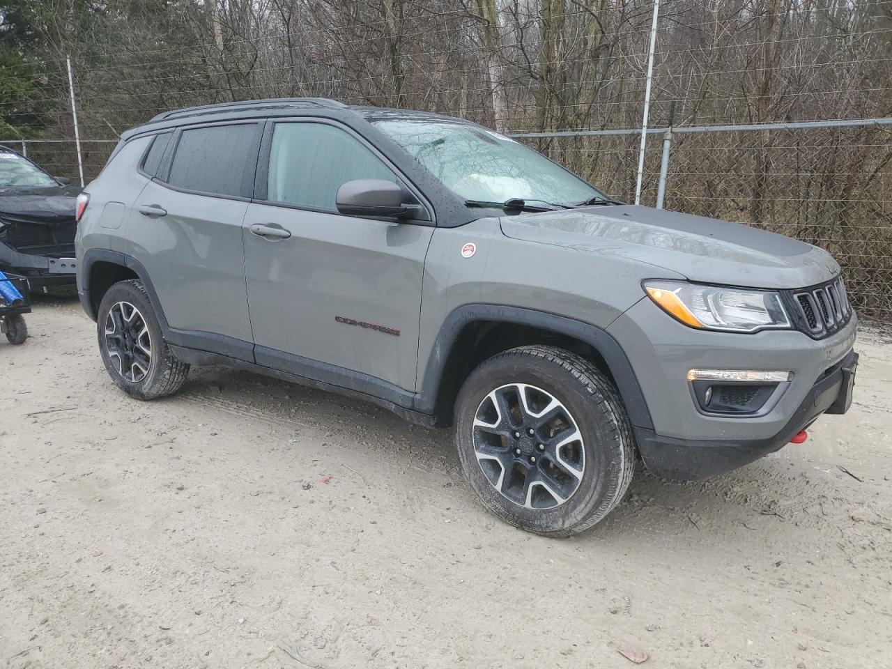 Photo 3 VIN: 3C4NJDDB8LT137846 - JEEP COMPASS 