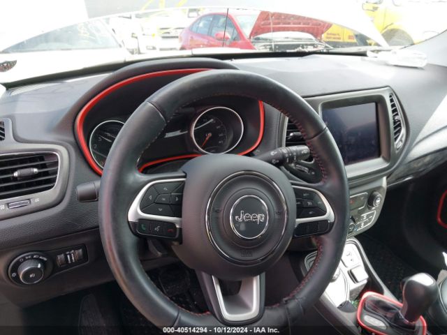 Photo 6 VIN: 3C4NJDDB8LT144151 - JEEP COMPASS 