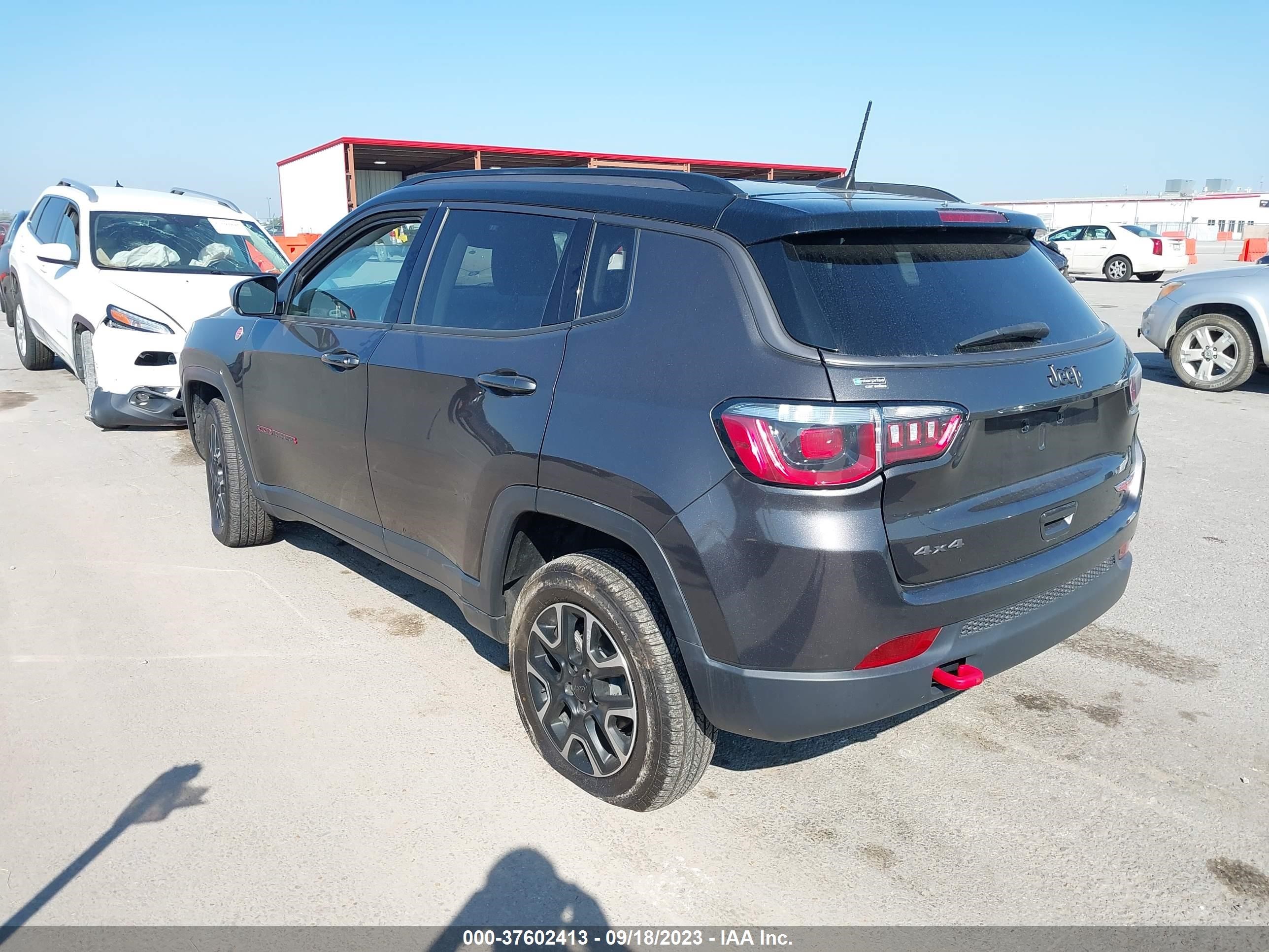 Photo 2 VIN: 3C4NJDDB8LT203425 - JEEP COMPASS 