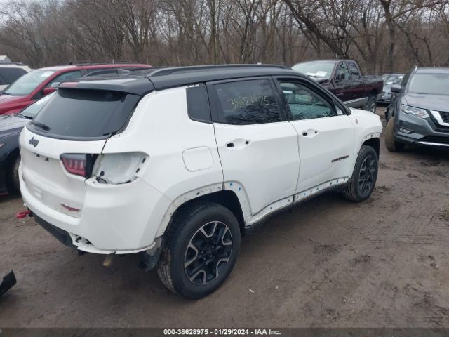 Photo 3 VIN: 3C4NJDDB8LT214764 - JEEP COMPASS 