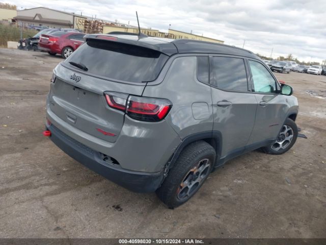 Photo 3 VIN: 3C4NJDDB8NT162815 - JEEP COMPASS 