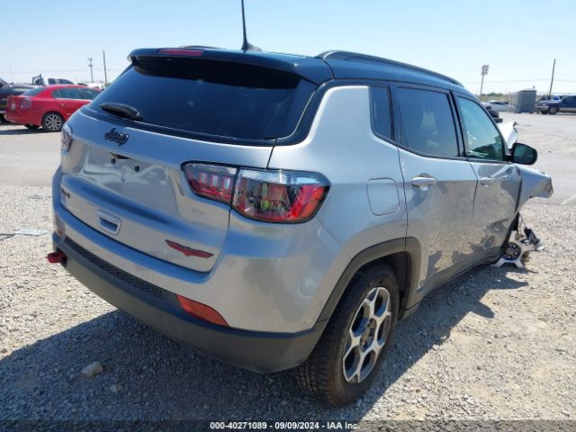 Photo 3 VIN: 3C4NJDDB8NT224391 - JEEP COMPASS 