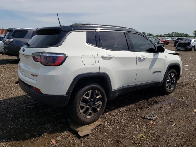 Photo 2 VIN: 3C4NJDDB9JT130840 - JEEP COMPASS TR 