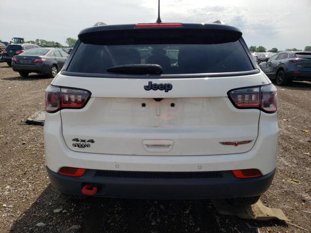 Photo 5 VIN: 3C4NJDDB9JT130840 - JEEP COMPASS TR 