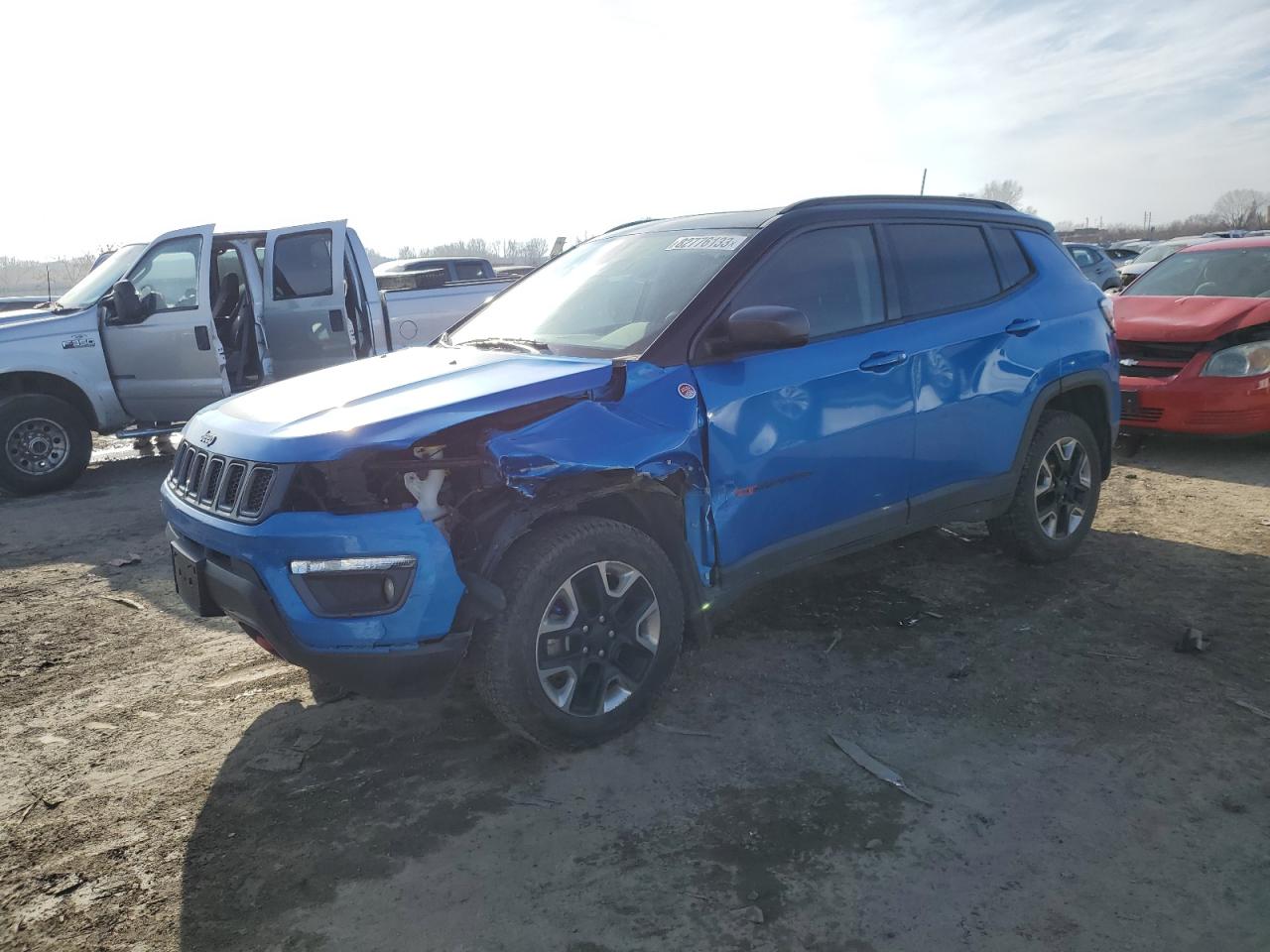 Photo 0 VIN: 3C4NJDDB9JT211921 - JEEP COMPASS 