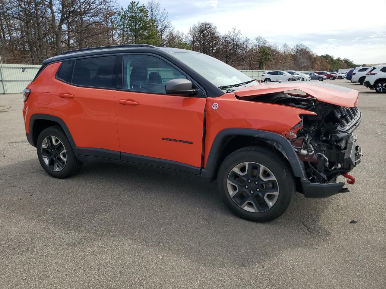 Photo 3 VIN: 3C4NJDDB9JT346025 - JEEP COMPASS 