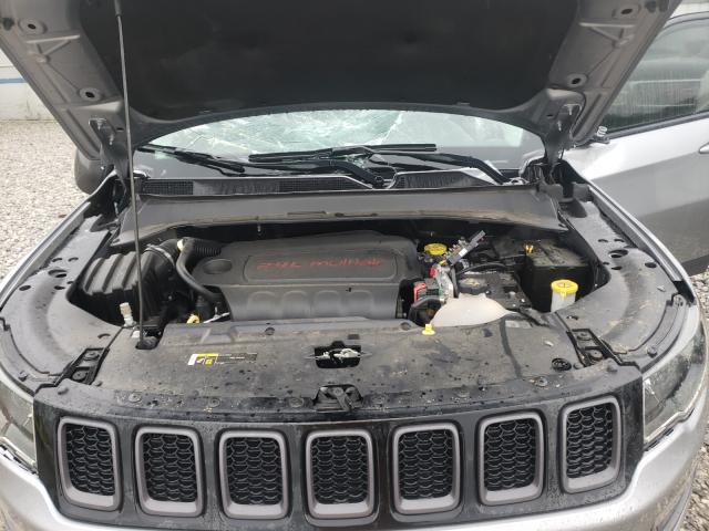 Photo 6 VIN: 3C4NJDDB9JT441751 - JEEP COMPASS TR 