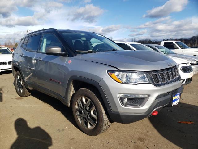 Photo 3 VIN: 3C4NJDDB9JT451633 - JEEP COMPASS TR 