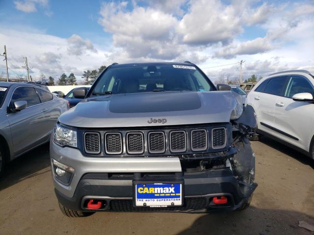 Photo 4 VIN: 3C4NJDDB9JT451633 - JEEP COMPASS TR 