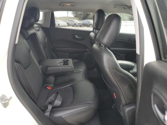 Photo 10 VIN: 3C4NJDDB9KT620437 - JEEP COMPASS TR 