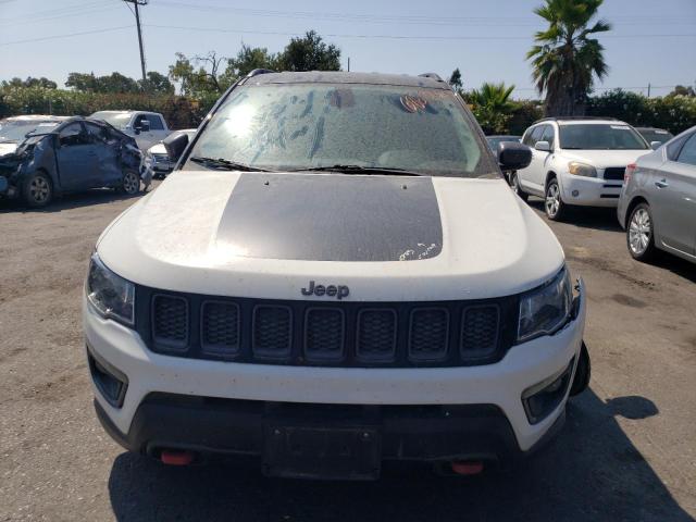 Photo 4 VIN: 3C4NJDDB9KT668018 - JEEP COMPASS 