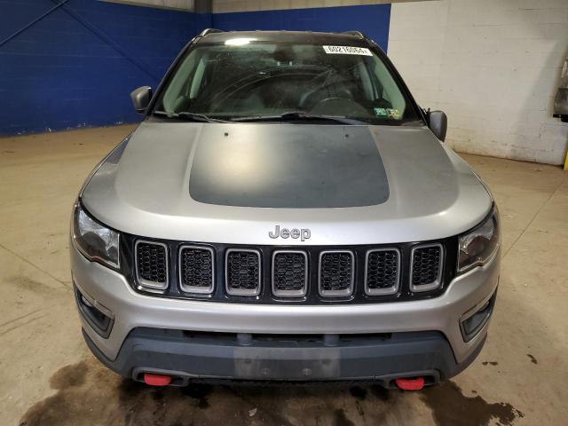 Photo 4 VIN: 3C4NJDDB9KT669038 - JEEP COMPASS TR 