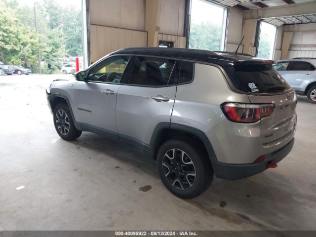 Photo 2 VIN: 3C4NJDDB9KT671601 - JEEP COMPASS 