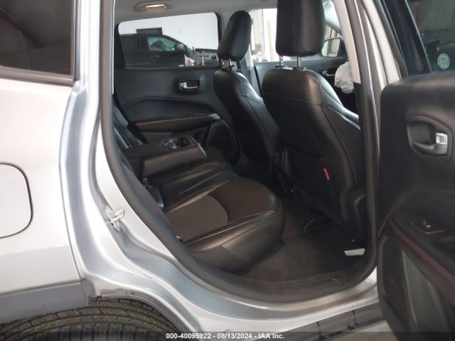 Photo 7 VIN: 3C4NJDDB9KT671601 - JEEP COMPASS 