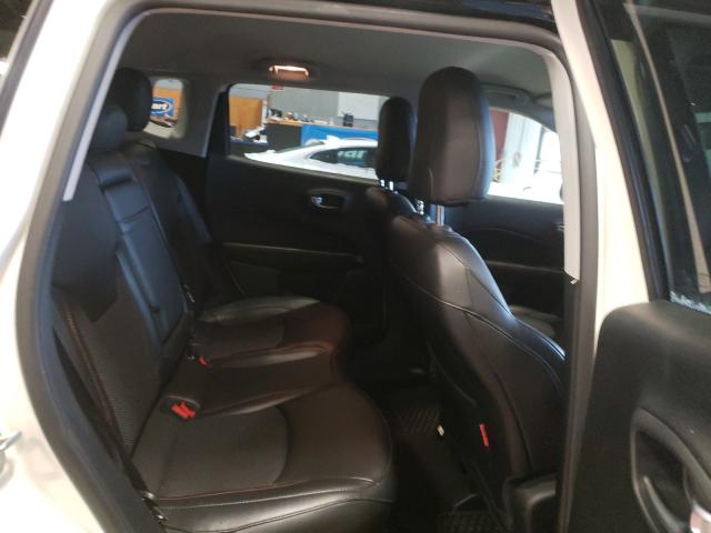 Photo 5 VIN: 3C4NJDDB9KT733109 - JEEP COMPASS TR 