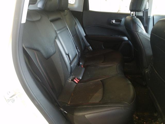 Photo 5 VIN: 3C4NJDDB9KT747897 - JEEP COMPASS TR 