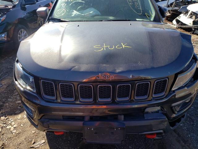 Photo 6 VIN: 3C4NJDDB9KT756485 - JEEP COMPASS TR 