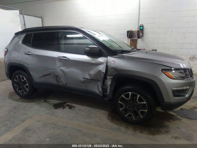 Photo 5 VIN: 3C4NJDDB9LT163503 - JEEP COMPASS 