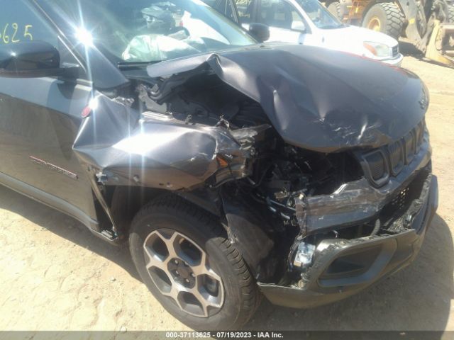 Photo 5 VIN: 3C4NJDDB9NT232676 - JEEP COMPASS 