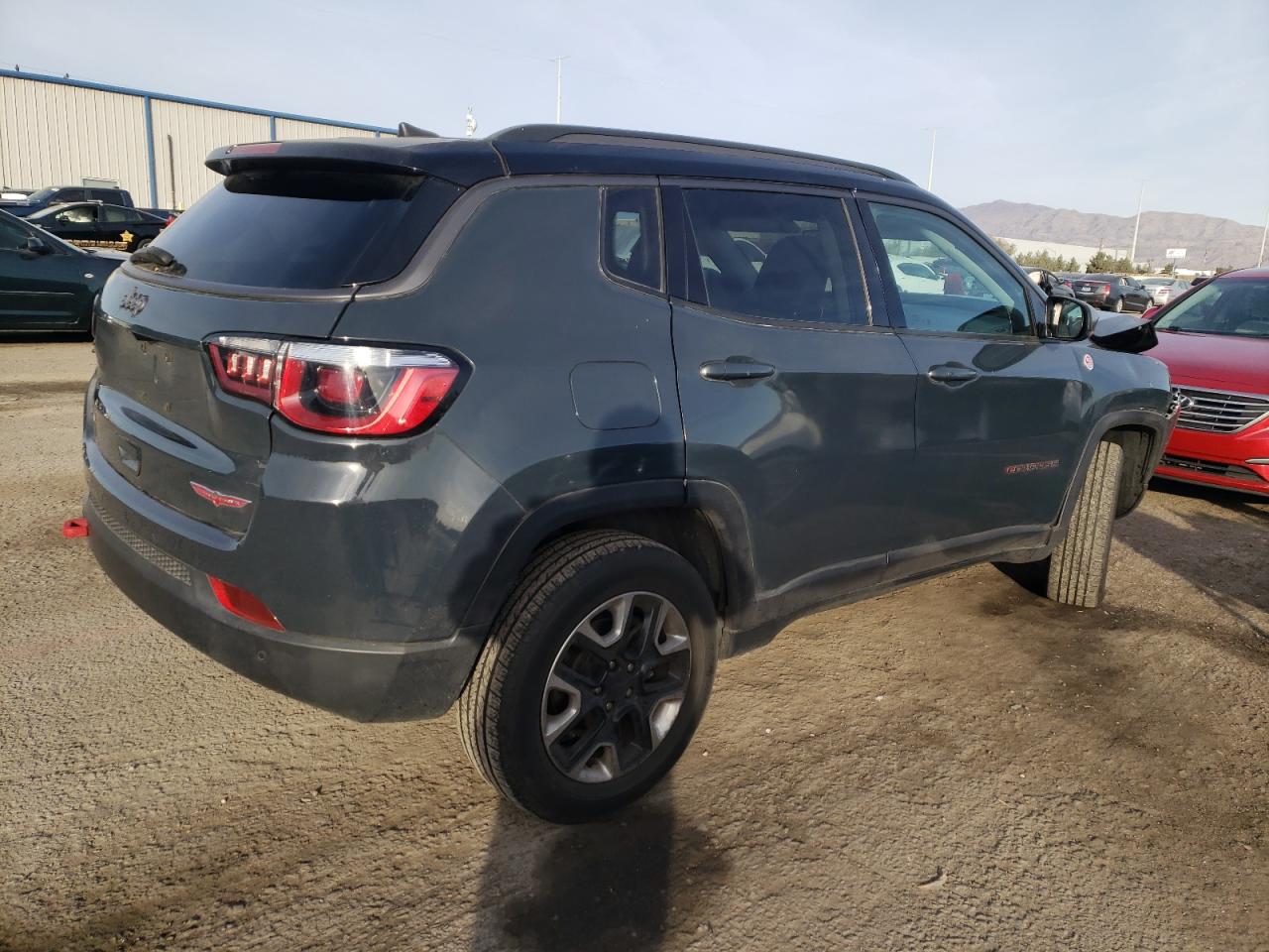 Photo 2 VIN: 3C4NJDDBXHT607382 - JEEP COMPASS 