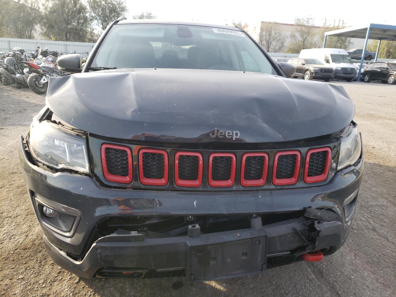 Photo 4 VIN: 3C4NJDDBXHT607382 - JEEP COMPASS 