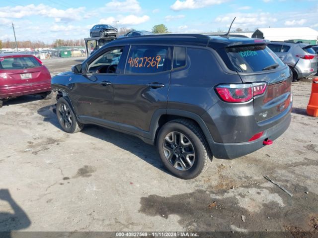 Photo 2 VIN: 3C4NJDDBXJT174572 - JEEP COMPASS 