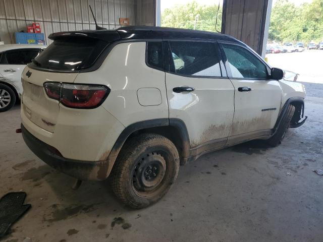 Photo 2 VIN: 3C4NJDDBXKT592955 - JEEP COMPASS TR 