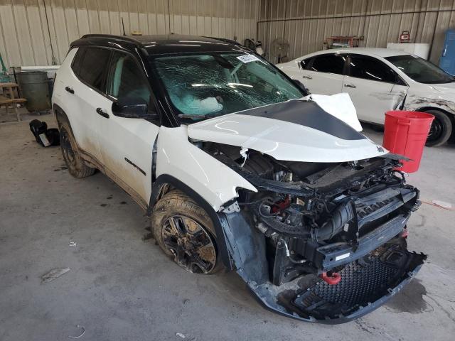 Photo 3 VIN: 3C4NJDDBXKT592955 - JEEP COMPASS TR 