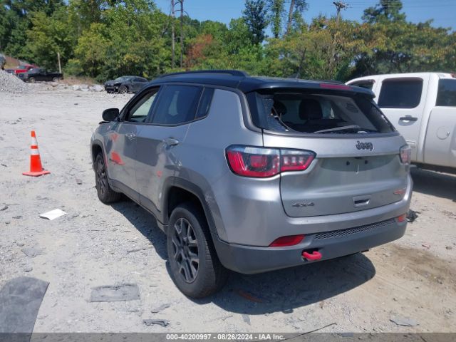 Photo 2 VIN: 3C4NJDDBXKT721258 - JEEP COMPASS 