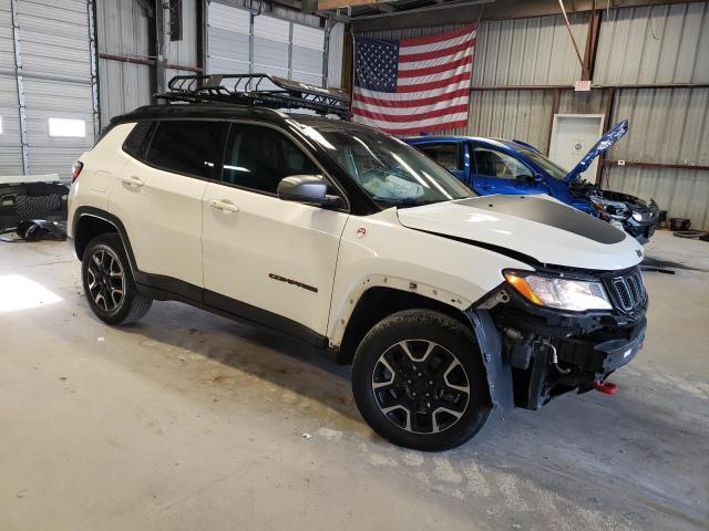 Photo 3 VIN: 3C4NJDDBXKT739761 - JEEP COMPASS TR 