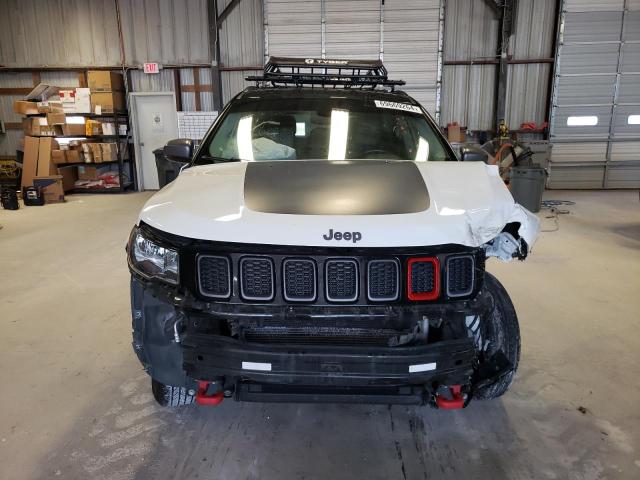 Photo 4 VIN: 3C4NJDDBXKT739761 - JEEP COMPASS TR 