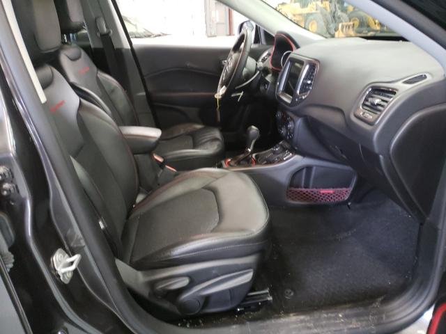 Photo 4 VIN: 3C4NJDDBXKT747990 - JEEP COMPASS TR 