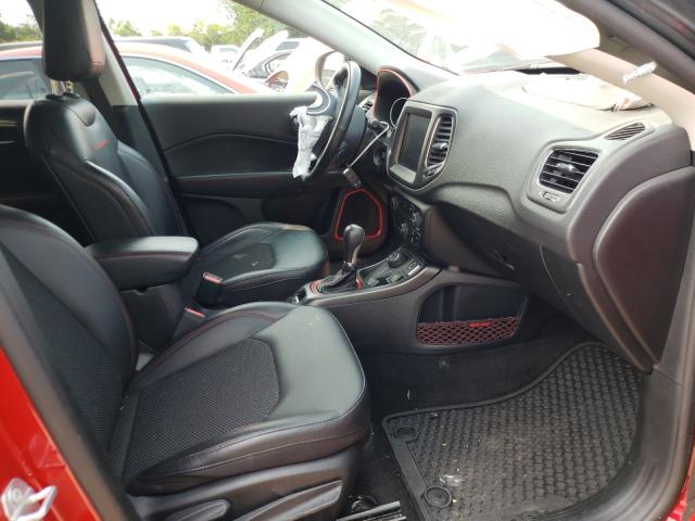 Photo 4 VIN: 3C4NJDDBXKT795893 - JEEP COMPASS 