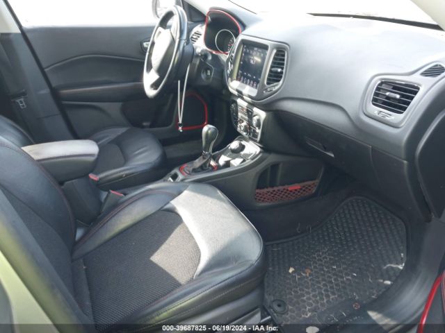 Photo 4 VIN: 3C4NJDDBXLT123771 - JEEP COMPASS 